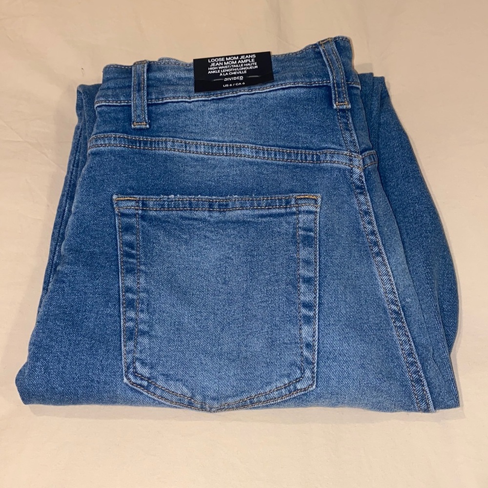 H&M Mom Jeans Size 6